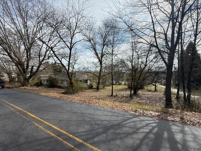 5621 Church Street, Flowery Branch, GA 30542