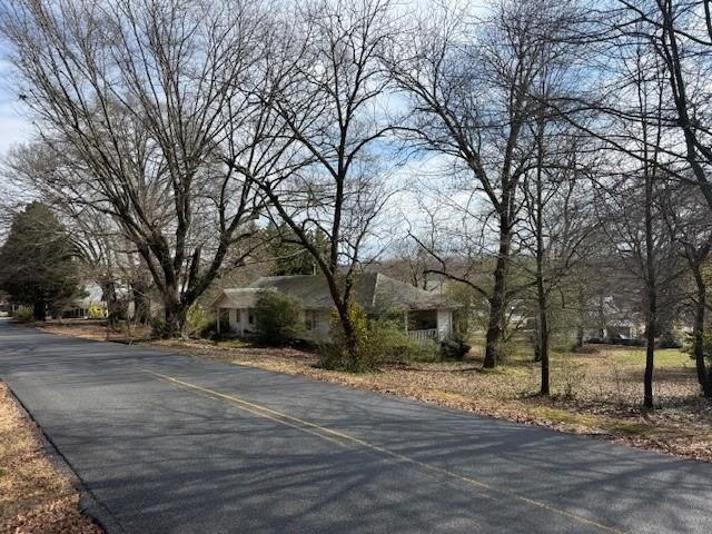 5621 Church Street, Flowery Branch, GA 30542