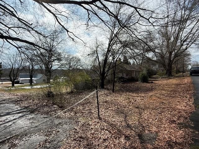 5621 Church Street, Flowery Branch, GA 30542