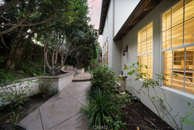 60 New Dawn, Irvine, CA 92620