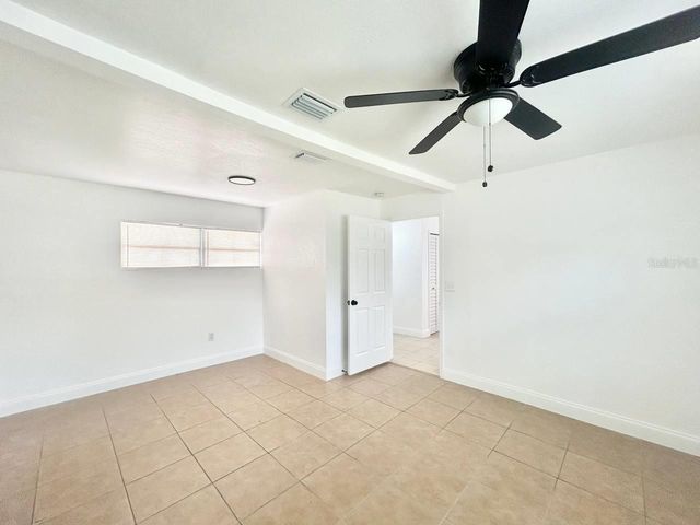 8004 N MARKS STREET, Tampa, FL 33604