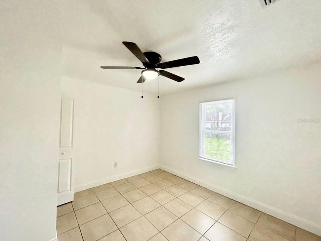 8004 N MARKS STREET, Tampa, FL 33604