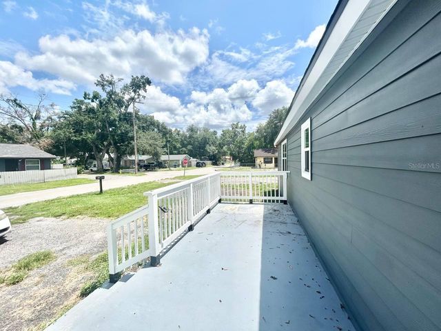 8004 N MARKS STREET, Tampa, FL 33604