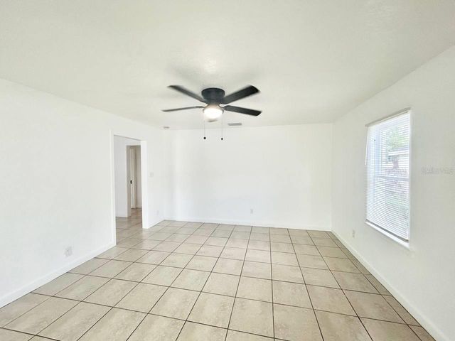 8004 N MARKS STREET, Tampa, FL 33604
