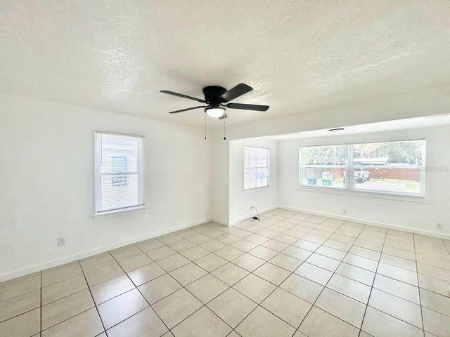 8004 N MARKS STREET, Tampa, FL 33604
