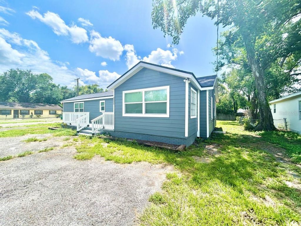 8004 N MARKS STREET, Tampa, FL 33604