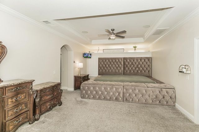 2888 Ashcroft Avenue, Clovis, CA 93611