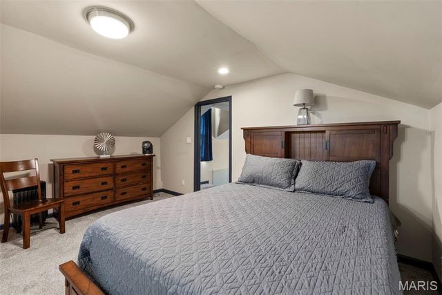 5226 Elizabeth Avenue, St Louis, MO 63110