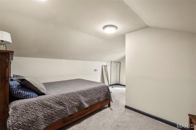 5226 Elizabeth Avenue, St Louis, MO 63110