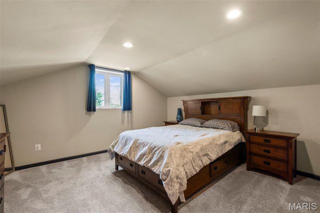 5226 Elizabeth Avenue, St Louis, MO 63110