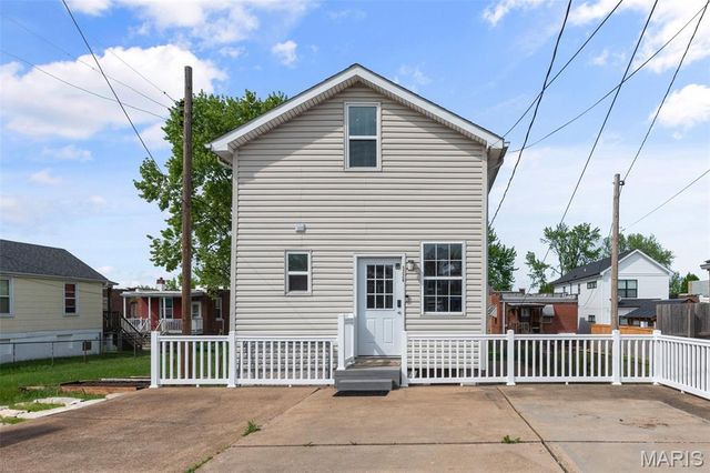 5226 Elizabeth Avenue, St Louis, MO 63110