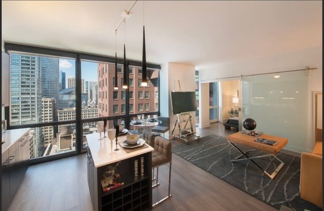73 E Lake Street 1611, Chicago, IL 60601