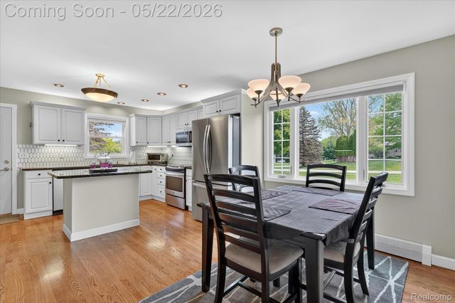 12192 Overlook Drive, Tyrone Township, MI 48430