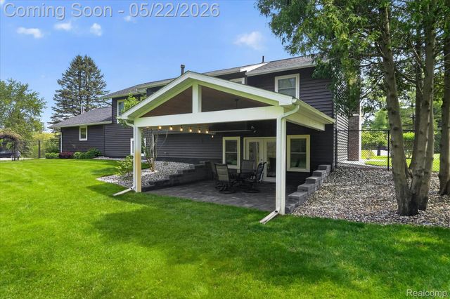 12192 Overlook Drive, Tyrone Township, MI 48430