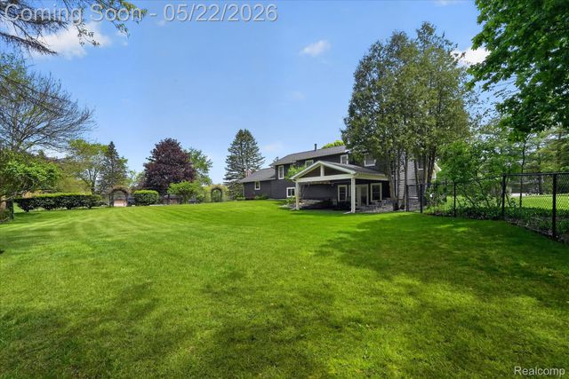 12192 Overlook Drive, Tyrone Township, MI 48430