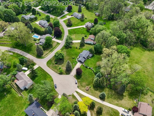 12192 Overlook Drive, Tyrone Township, MI 48430