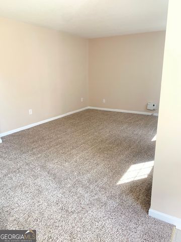 6780 Manor Creek Drive, Douglasville, GA 30135