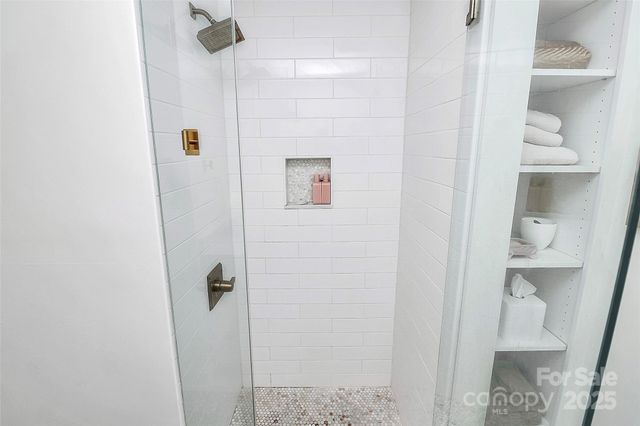 1817 Jameston Drive, Charlotte, NC 28209