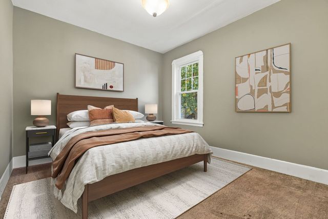 215 Clifford St, New Bedford, MA 02745