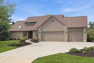 8628 Finlarig Drive, Dublin, OH 43017