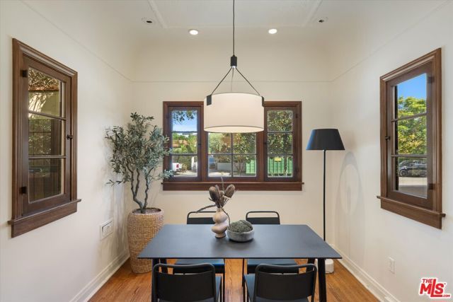 445 N Sweetzer Avenue, Los Angeles, CA 90048