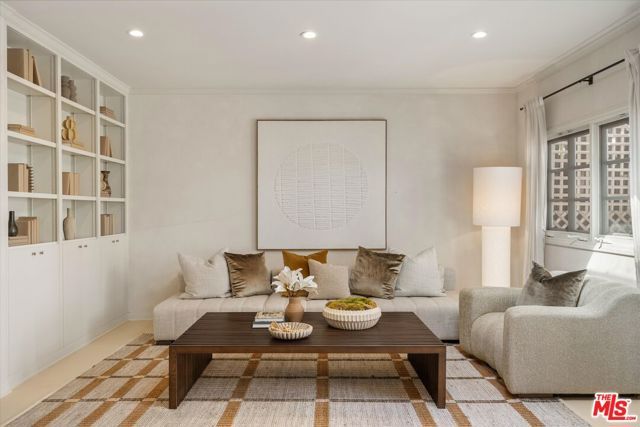 445 N Sweetzer Avenue, Los Angeles, CA 90048