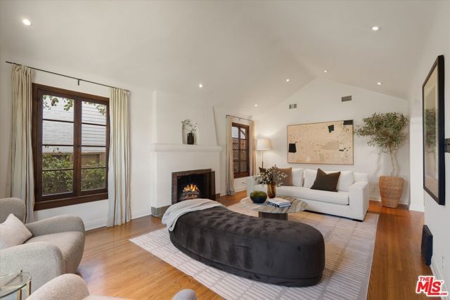 445 N Sweetzer Avenue, Los Angeles, CA 90048