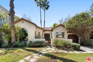 445 N Sweetzer Avenue, Los Angeles, CA 90048