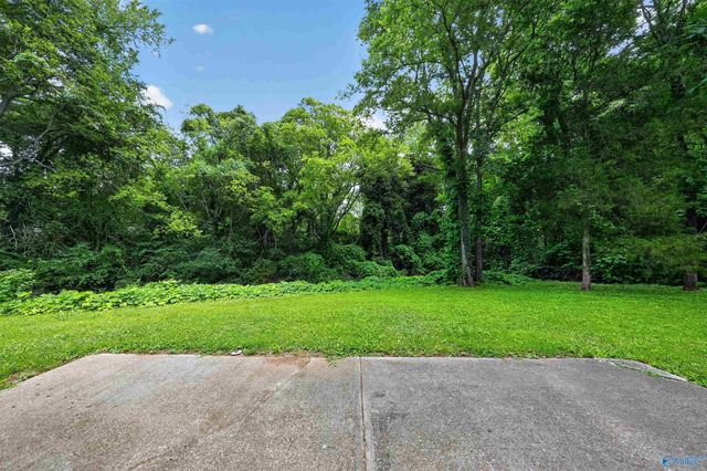 3710 Oakdale Court NW, Huntsville, AL 35810