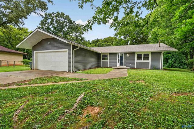 3710 Oakdale Court NW, Huntsville, AL 35810
