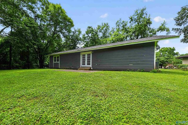 3710 Oakdale Court NW, Huntsville, AL 35810