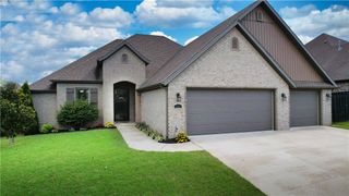 751 Tamarron Drive, Centerton, AR 72719