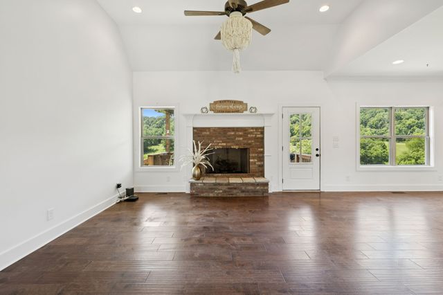 700 Johnson Hollow Rd, Watertown, TN 37184