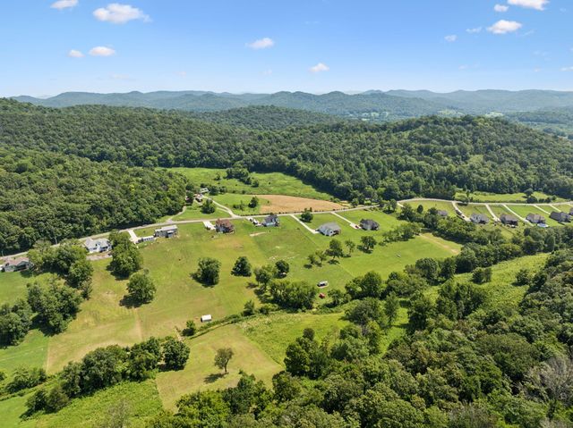 700 Johnson Hollow Rd, Watertown, TN 37184