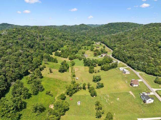 700 Johnson Hollow Rd, Watertown, TN 37184
