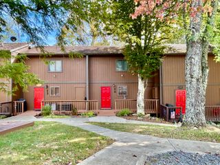 145 State Park Road E4, Jamestown, KY 42629