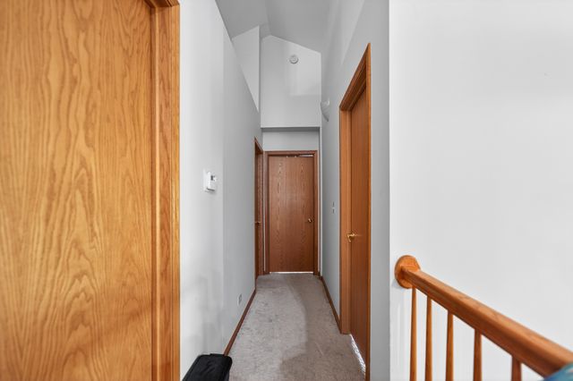 352 New Haven Drive 352, Cary, IL 60013