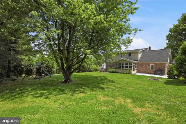 106 NORDICK DR, Lancaster, PA 17602