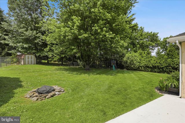 106 NORDICK DR, Lancaster, PA 17602