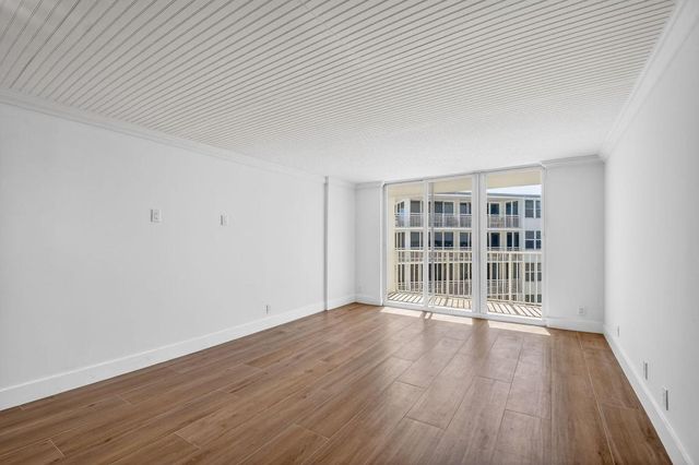 3540 S. Ocean Boulevard 810, South Palm Beach, FL 33480