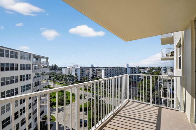 3540 S. Ocean Boulevard 810, South Palm Beach, FL 33480