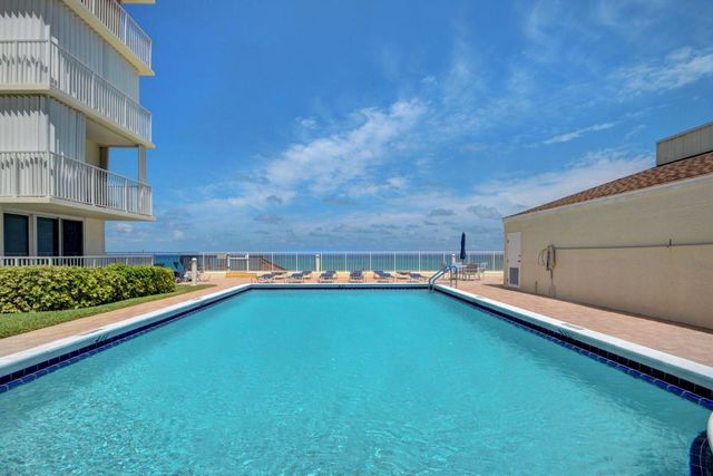 3540 S. Ocean Boulevard 810, South Palm Beach, FL 33480