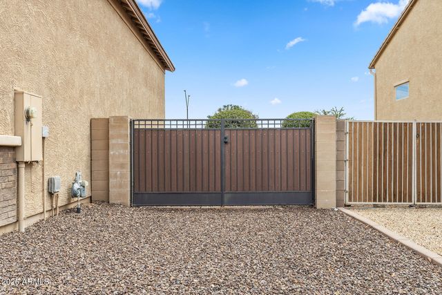 24009 N 168TH Lane, Surprise, AZ 85387