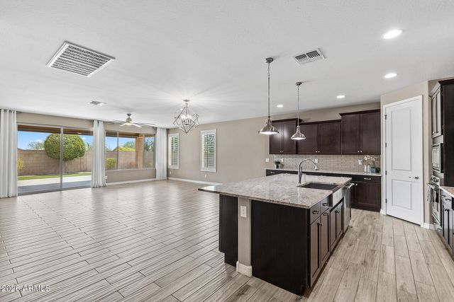 24009 N 168TH Lane, Surprise, AZ 85387