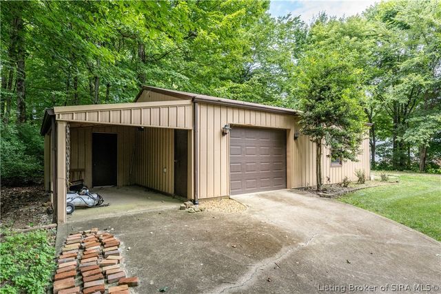 8103 Hidden River Trace, Charlestown, IN 47111