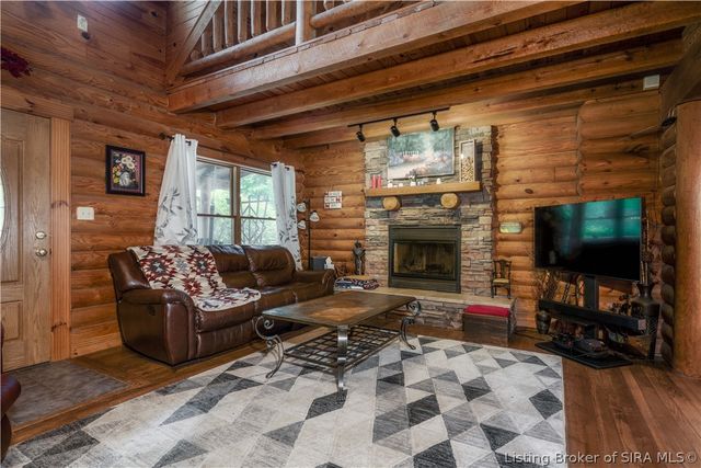 8103 Hidden River Trace, Charlestown, IN 47111