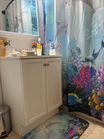 962 High Path Road 962, Windsor, CT 06095