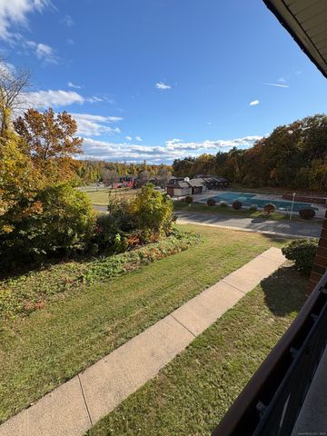 962 High Path Road 962, Windsor, CT 06095