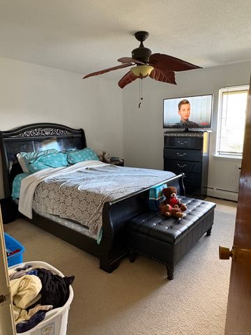 962 High Path Road 962, Windsor, CT 06095