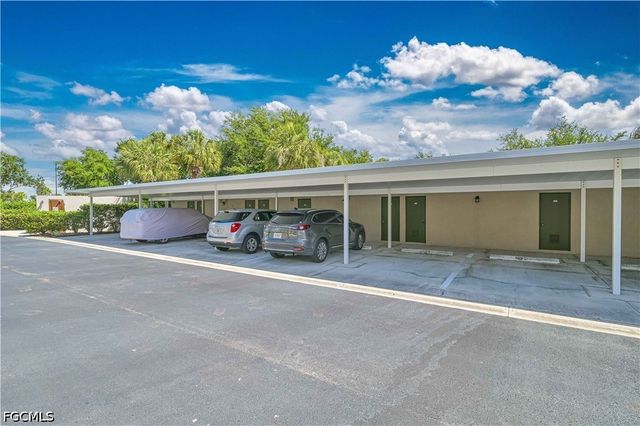 19960 Barletta LN 1024, Estero, FL 33928